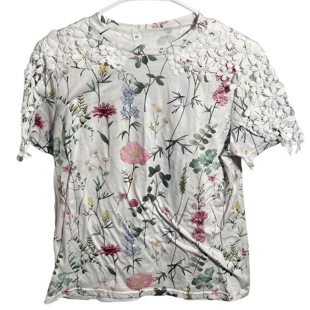 Women's Floral‎ Print Top XS White Crochet Lace Short Sleeve Blouse